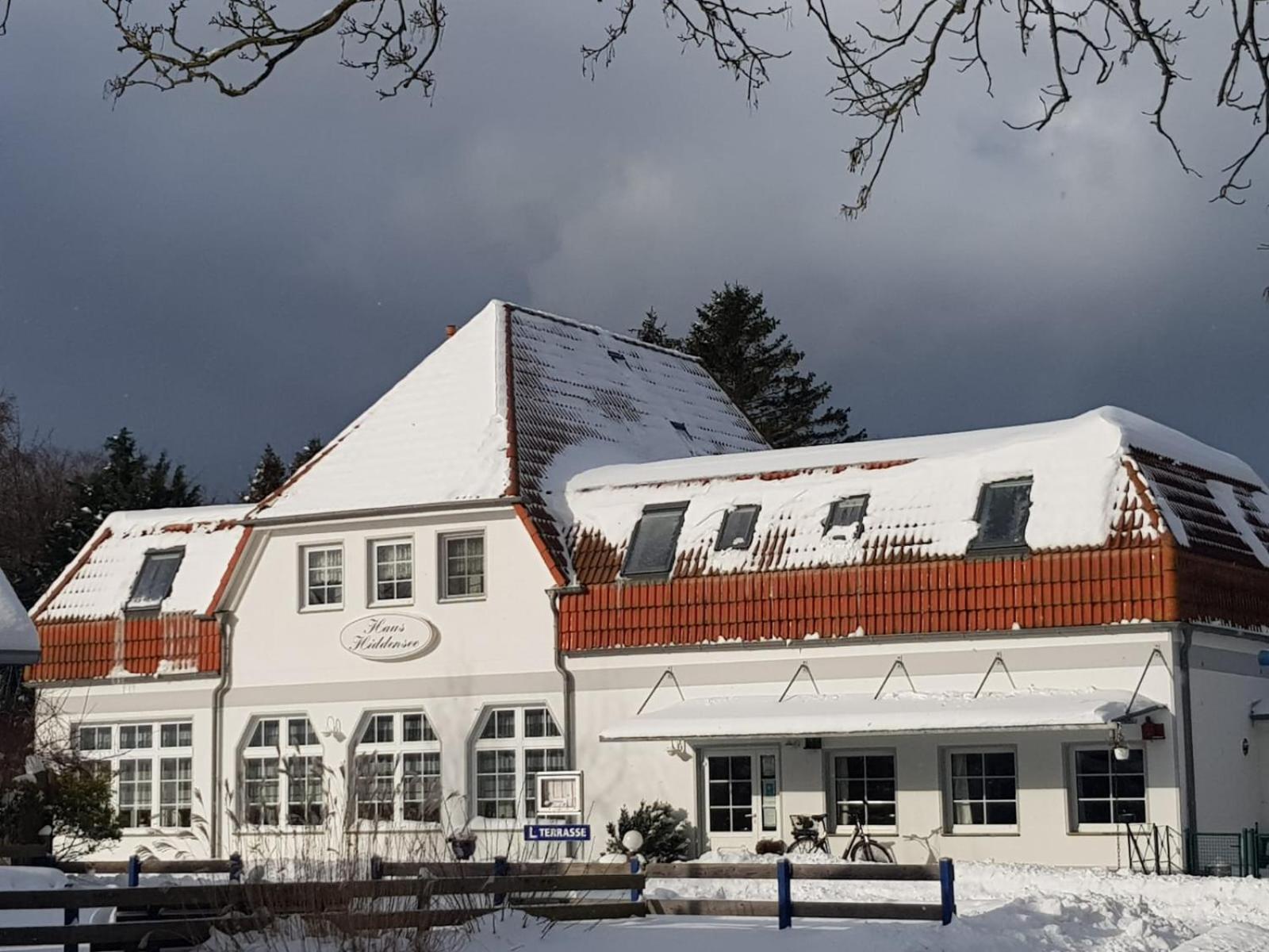 Pension & Restaurant Haus Hiddensee Kloster Exterior foto